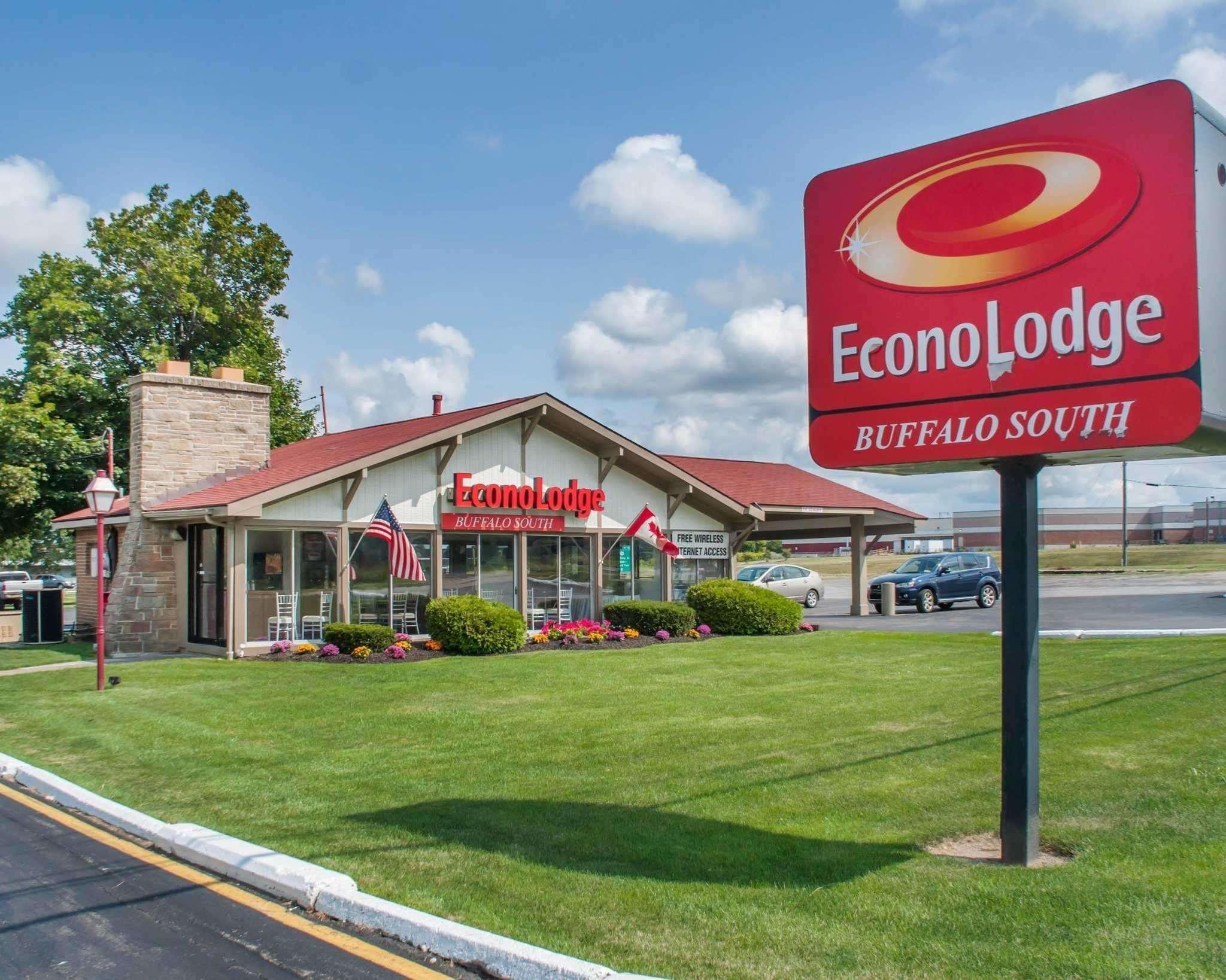 Econo Lodge Buffalo South Blasdell Bagian luar foto