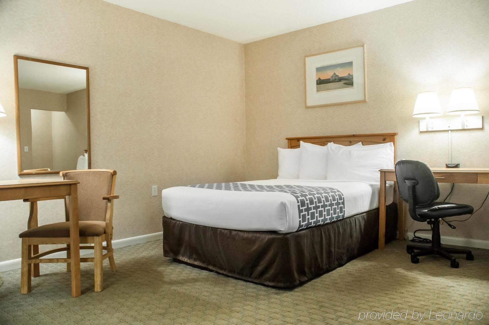 Econo Lodge Buffalo South Blasdell Bagian luar foto