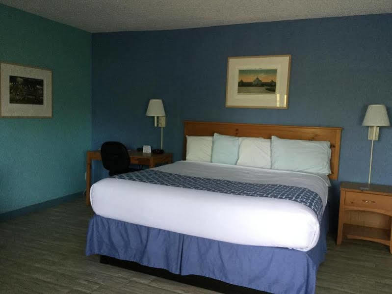 Econo Lodge Buffalo South Blasdell Bagian luar foto